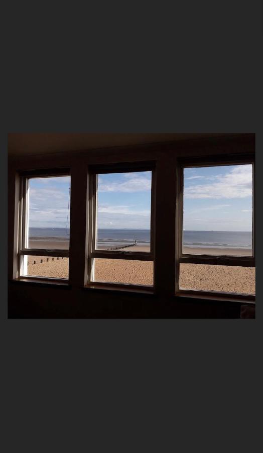 Beachview Apartment เอดินบะระ ภายนอก รูปภาพ